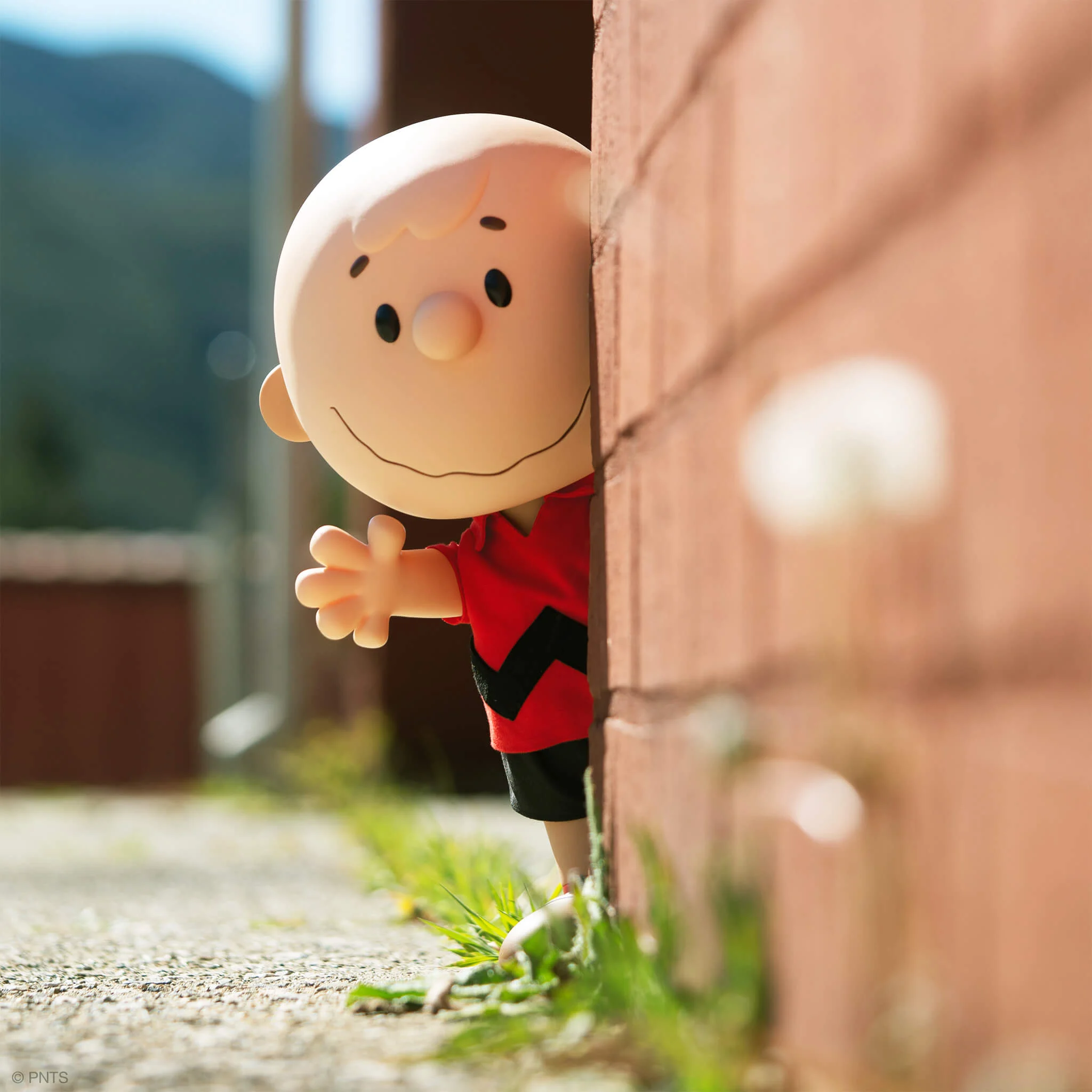 Peanuts Supersize - Charlie Brown (Red Shirt) - Yuka Monsters