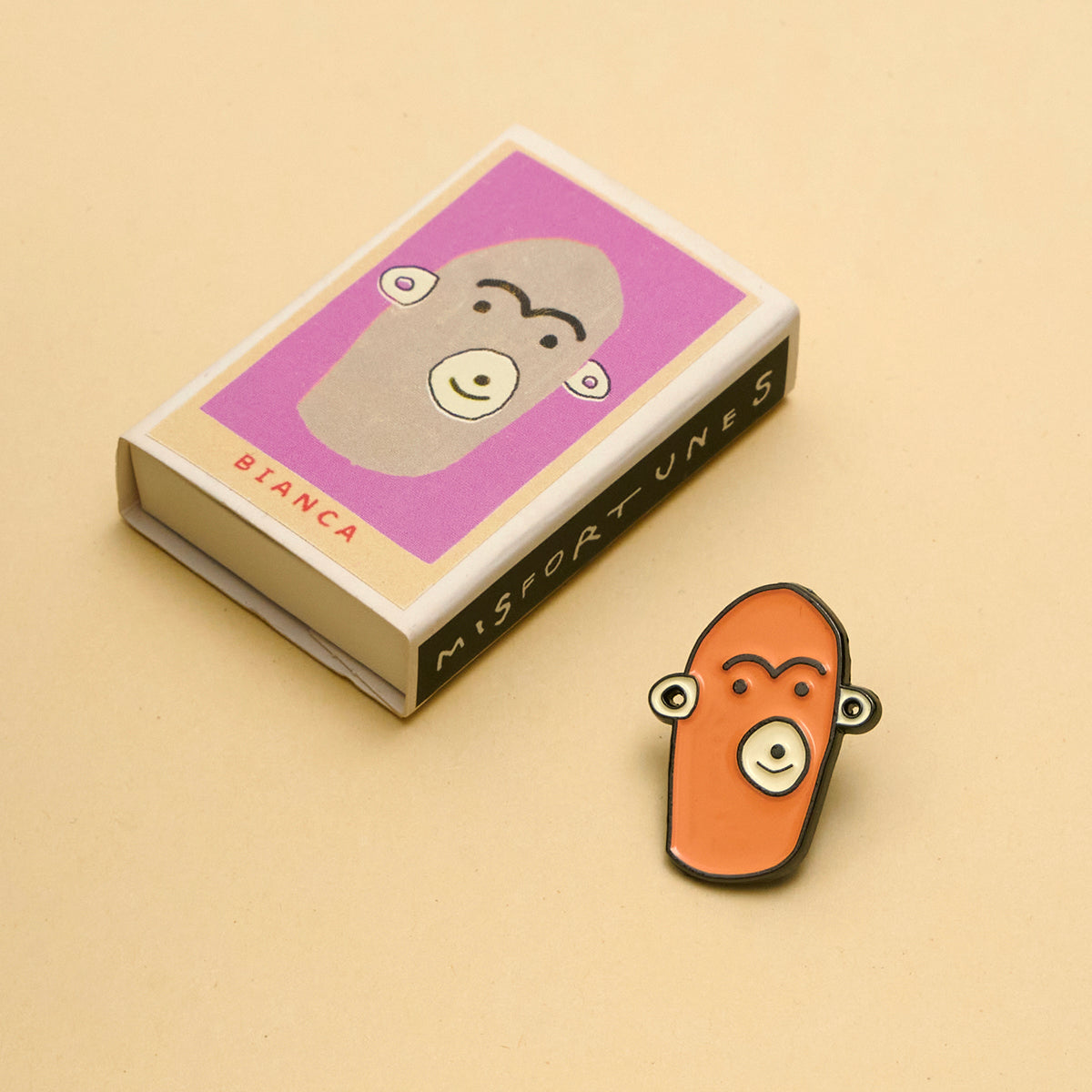 נועה גופר | סיכה Bianca