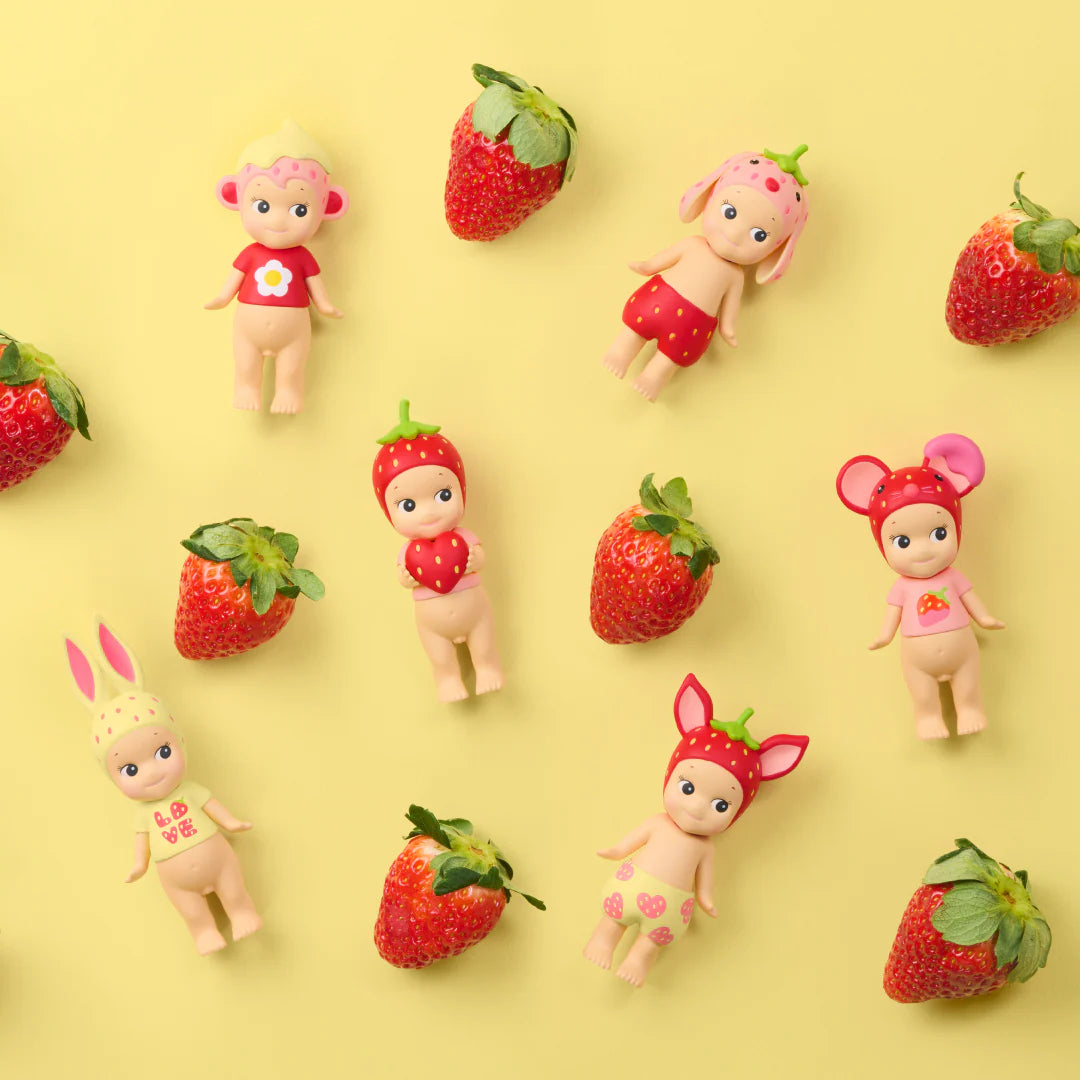 בליינדבוקס | Strawberry Love Series - Yuka Monsters