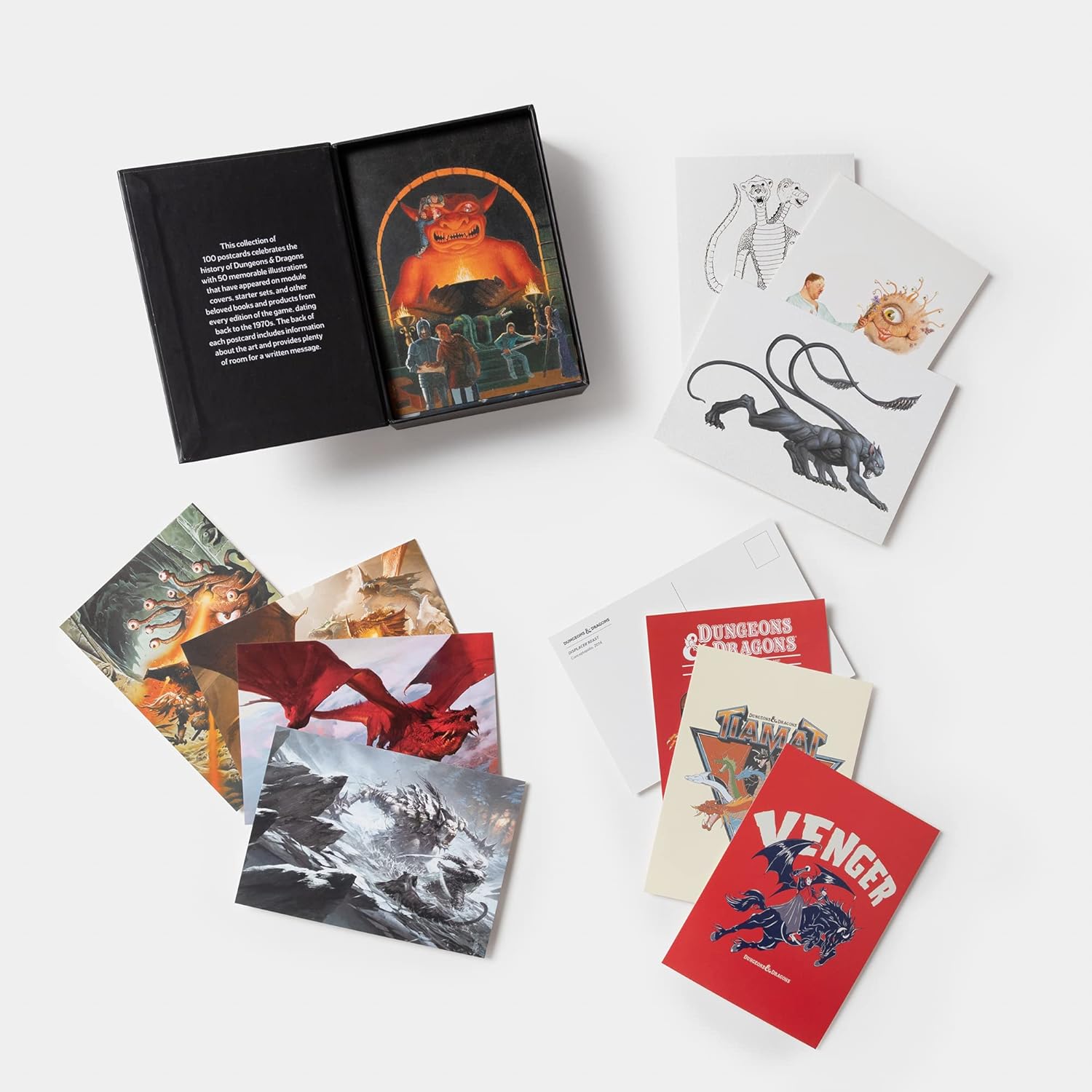 Dungeons & Dragons 100 Postcards: Archival Art from Every Edition - Yuka Monsters
